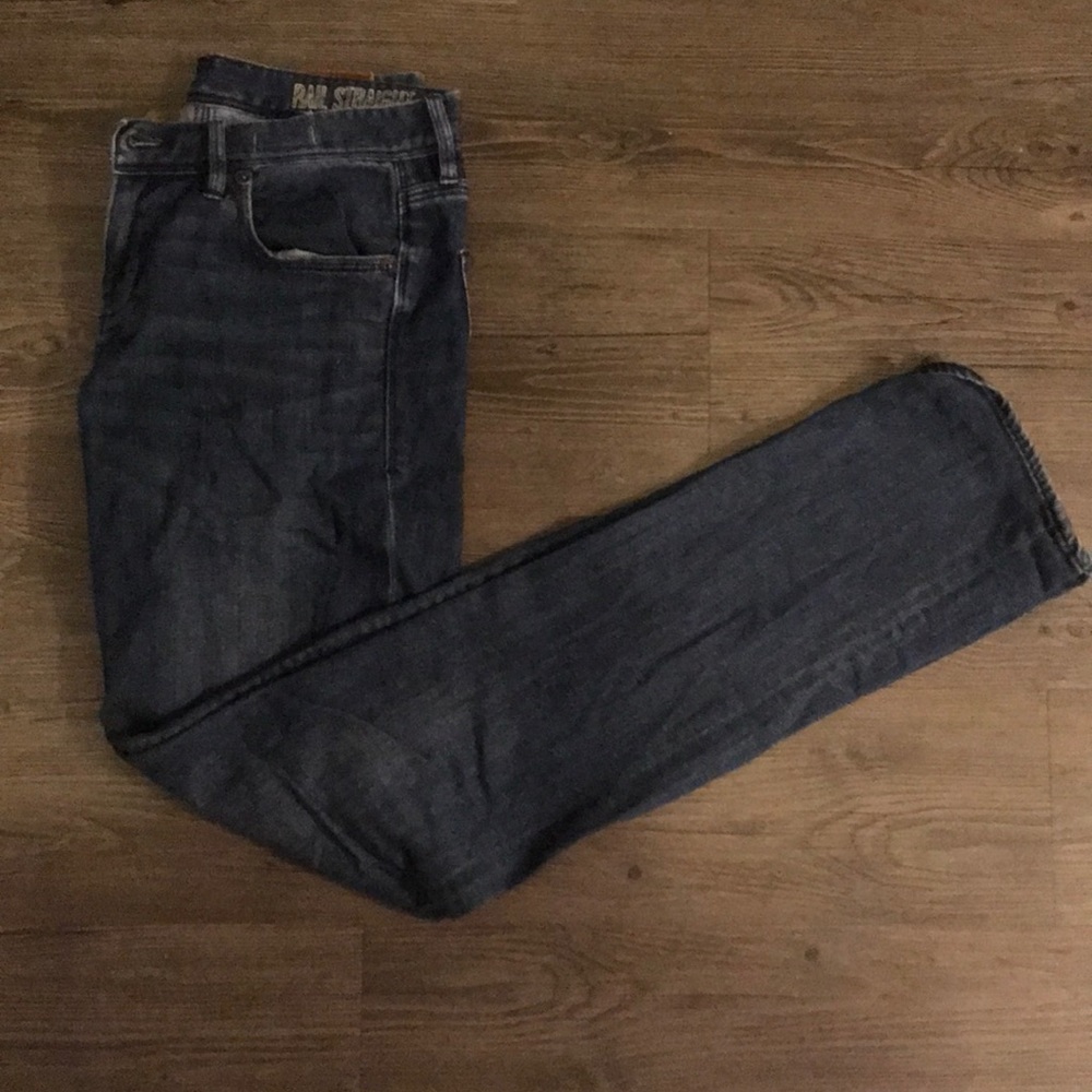 Madewell Straight leg 28x34 mid rise jean